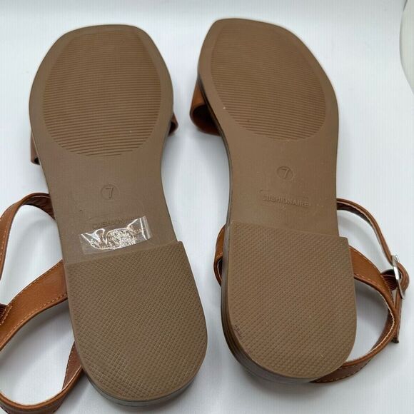 CUSHIONAIRE Women's one band sandal +Memory Foam 7 BROWN - Picture 5 of 7